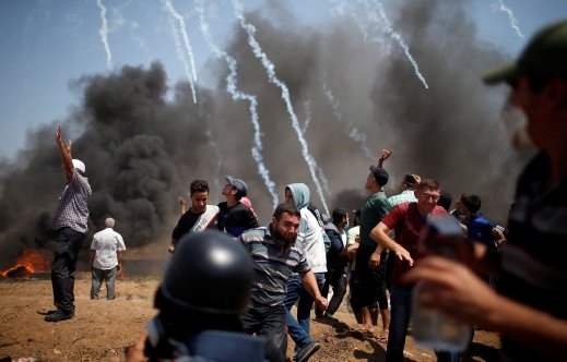   4 شهداء و525 إصابة بالرصاص والاختناق على حدود قطاع غزة برصاص الجيش الاسرائيلي خلال إحياء مليونية القدس في غزة  